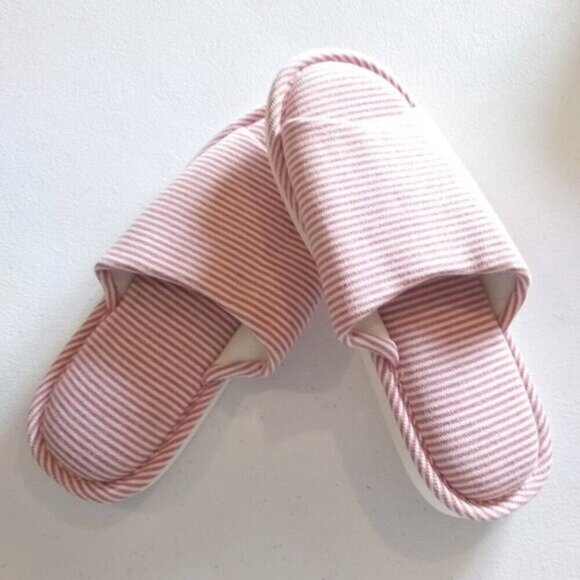 NWOT! Women's House Bath Slippers - Pink & White Stripes - S app 9.5" Length - Picture 3 of 8